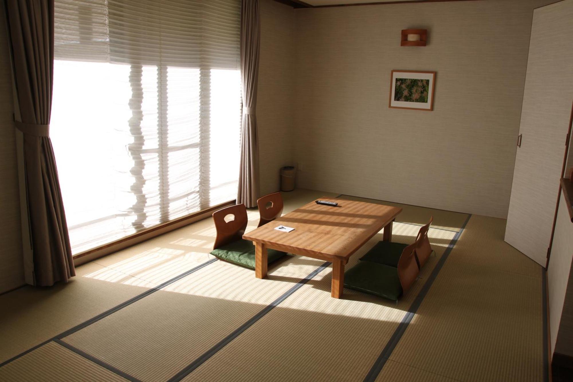 Hotel Toyota Shirakawa-Go Eco-Institute Zimmer foto