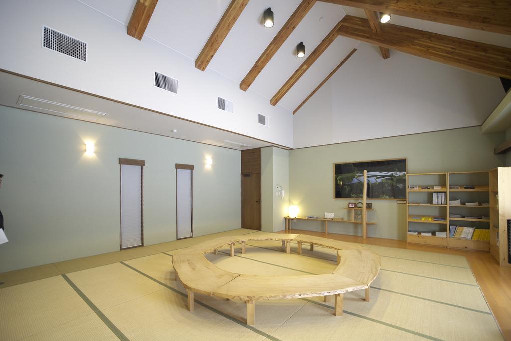 Hotel Toyota Shirakawa-Go Eco-Institute Exterior foto